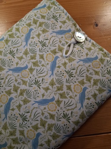 Padded fabric book sleeve - , /